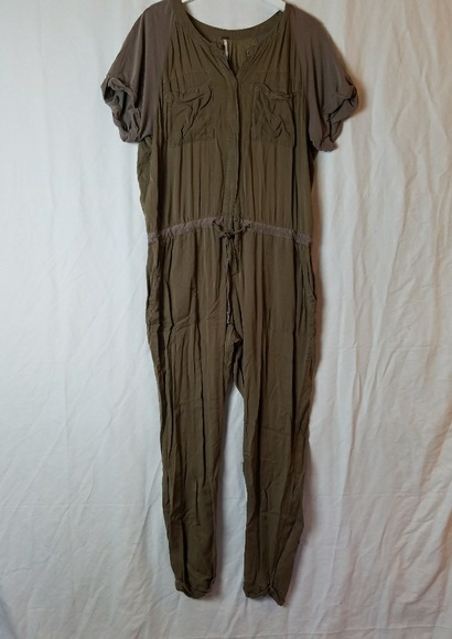Urban Outfitters Pants - Urban Outfitters jumpsuit